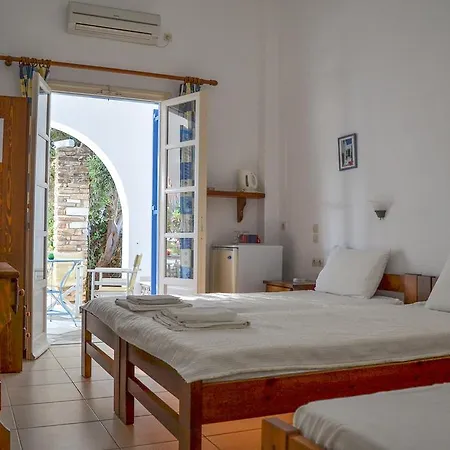 Hotel Cyclades