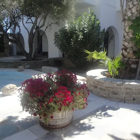 Hotel Cyclades